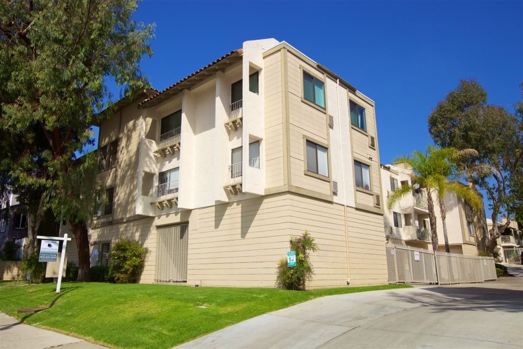 listing image 130723632654169290189