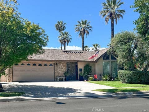 Photo of 102 E Crestview ST, Corona, CA 92879 (MLS # IG26162727)