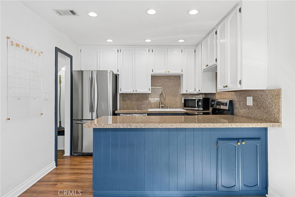 Vendome Condominiums (VEND) - Residential Lease