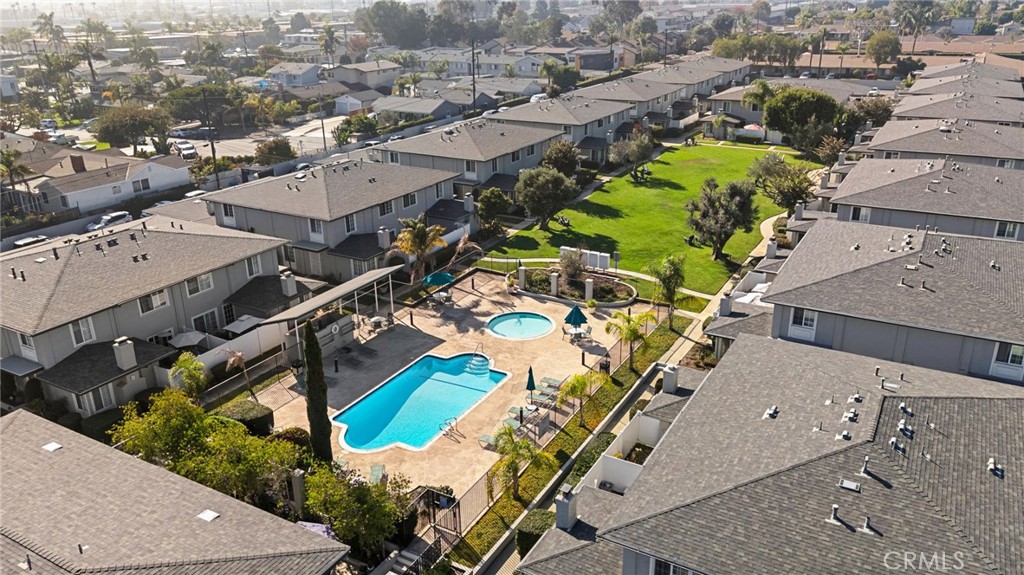 Vendome Condominiums (VEND) - Residential Lease