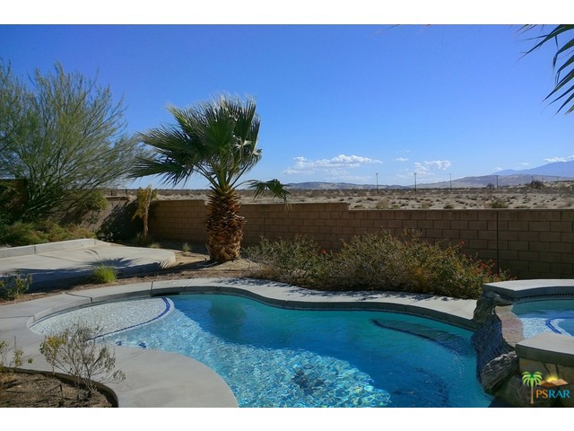 Vista Hacienda - Residential