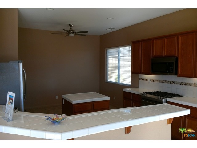 Vista Hacienda - Residential