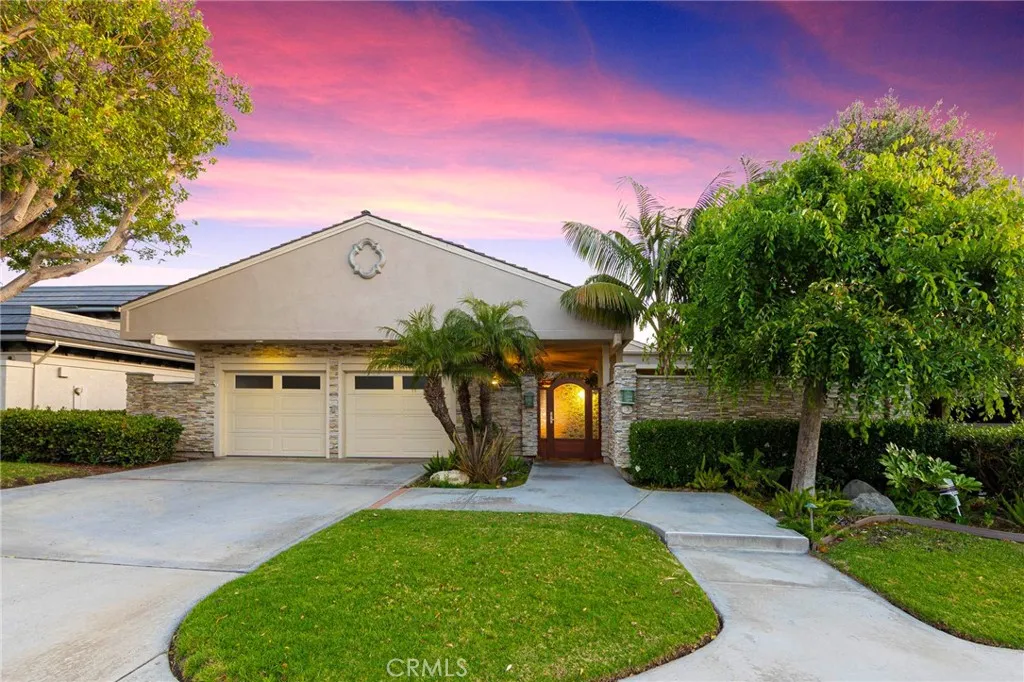 Newport Beach, California 92660, United States, 4 Bedrooms Bedrooms, ,4 BathroomsBathrooms,Residential,Active,143406