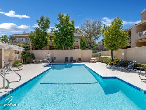 Photo of 24023 Arroyo Park Drive #18, Valencia, CA 91355 (MLS # 226002115)