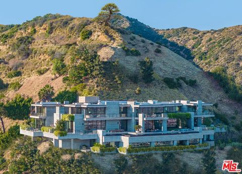 Photo of 7661 Curson Terrace, Los Angeles, CA 90046 (MLS # 26827013)