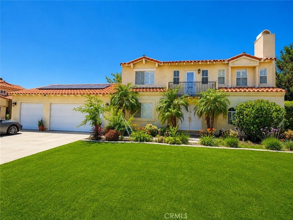 1428 S Helen
