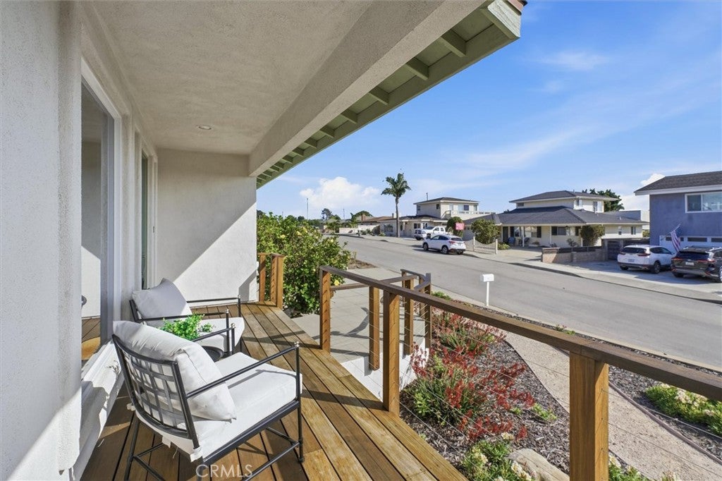 631 Ocean View