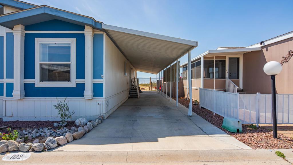 Skys Haven - Manufactured In Park