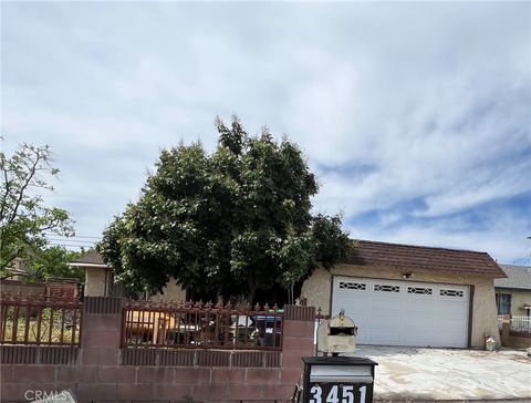 Photo of 3451 Van Wig Avenue, Baldwin Park, CA 91706 (MLS # TR26077254)