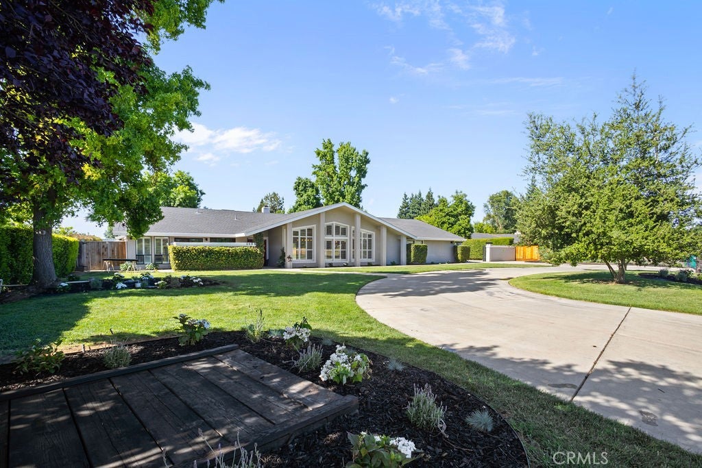 2698 E South Bear Creek