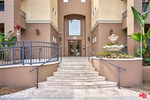 4568 W 1st Street 307 Los Angeles CA 90004