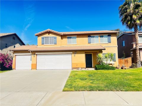 Photo of 12270 Mesa Grove Drive, Riverside, CA 92503 (MLS # CV25280210)