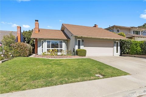 26611 Shane Lake Forest CA 92630