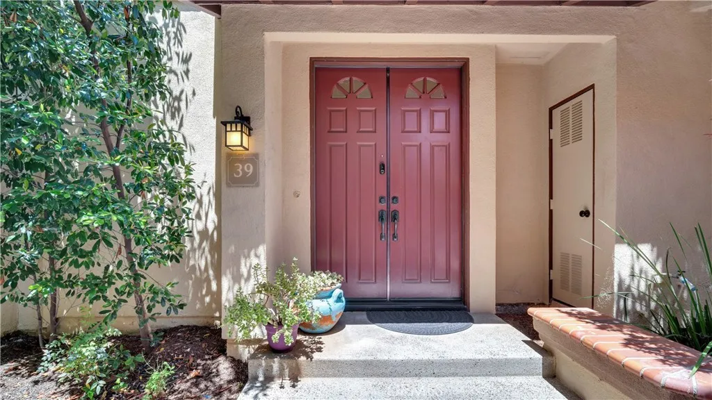 Rancho Santa Margarita, California 92688, United States, 2 Bedrooms Bedrooms, ,3 BathroomsBathrooms,Residential,Active,154703