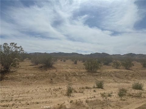 Photo of 0 Johnson Road, Apple Valley, CA 92307 (MLS # CV26075222)