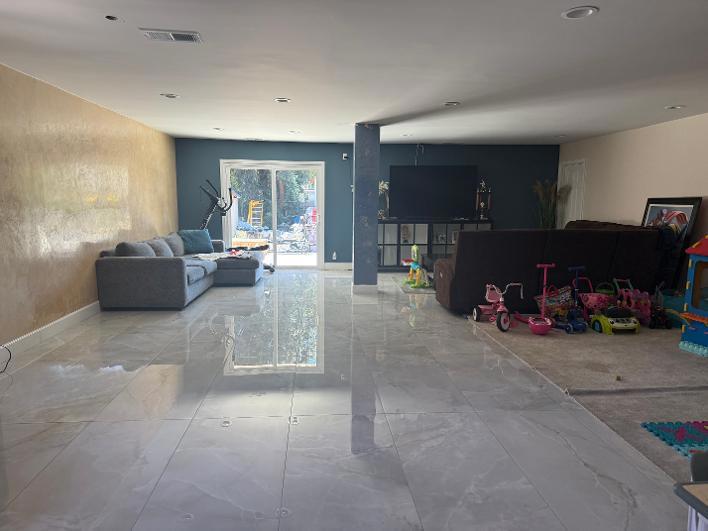 7020 Bridgeport Circle