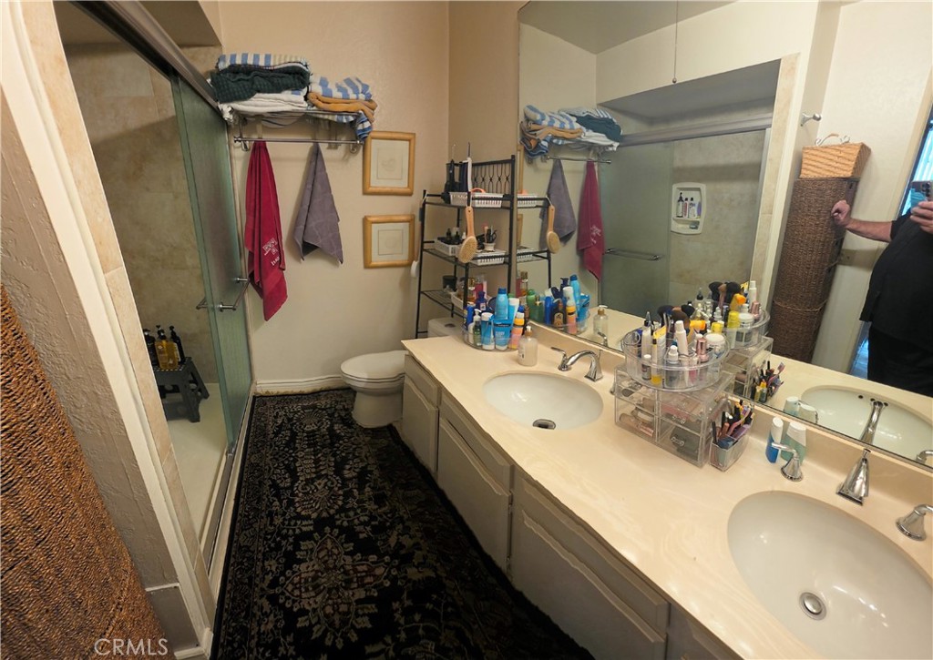 Queens View Condos (QVC) - Residential