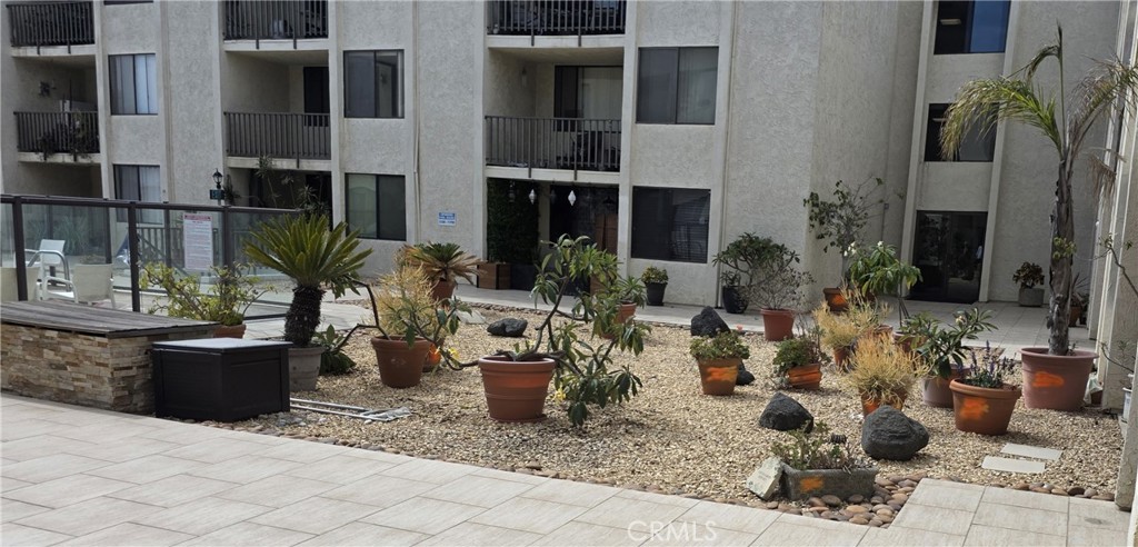 1140 e ocean boulevard 109