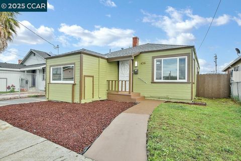 Photo of 436 S 16Th St St, Richmond, CA 94804 (MLS # 41118008)