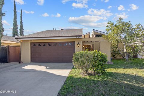 8353 Lurline Avenue Winnetka CA 91306