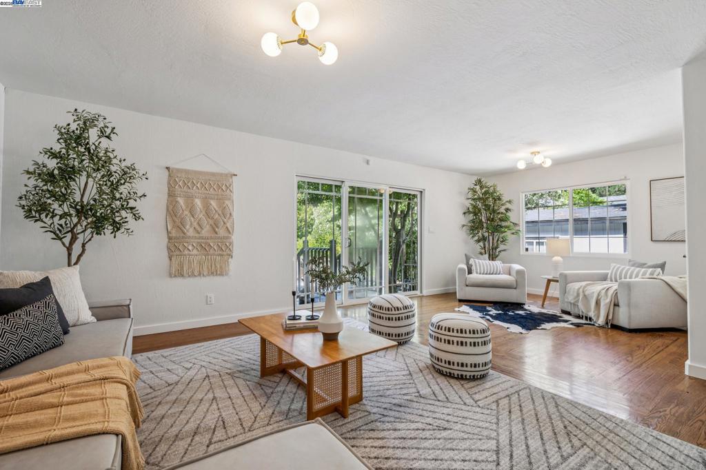BURTON VALLEY - Residential