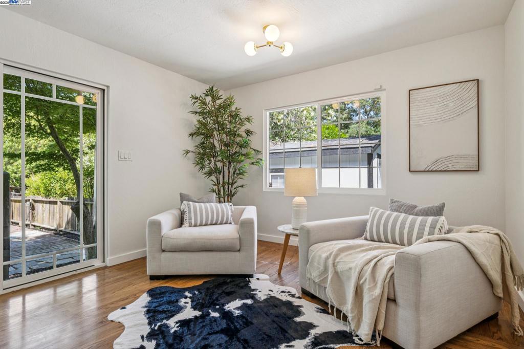 BURTON VALLEY - Residential