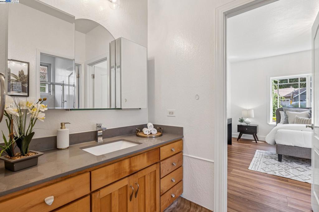 BURTON VALLEY - Residential