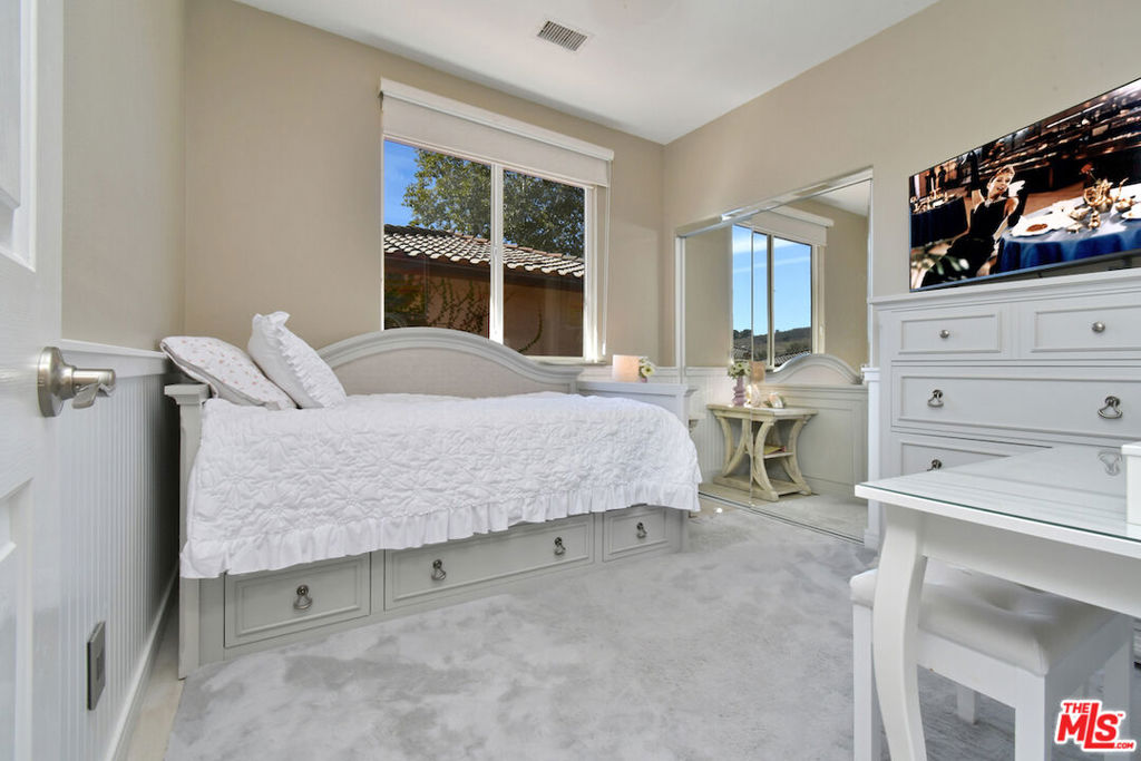 El Encanto - Residential