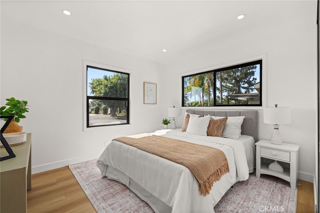 Los Altos/North of Fwy (LNF) - Residential