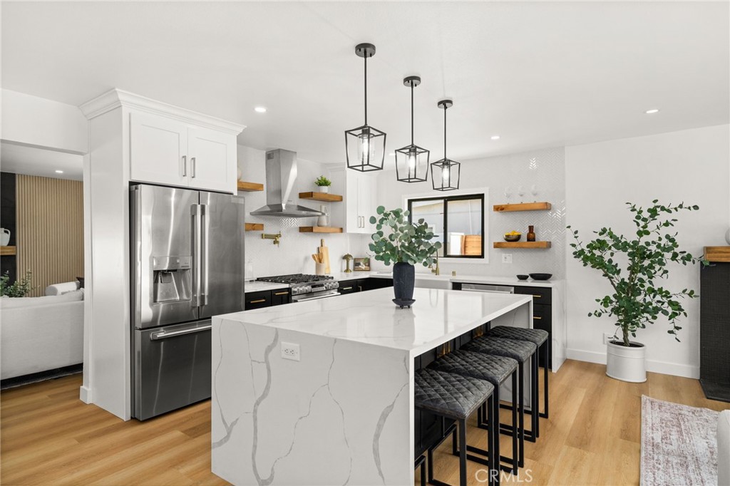 Los Altos/North of Fwy (LNF) - Residential