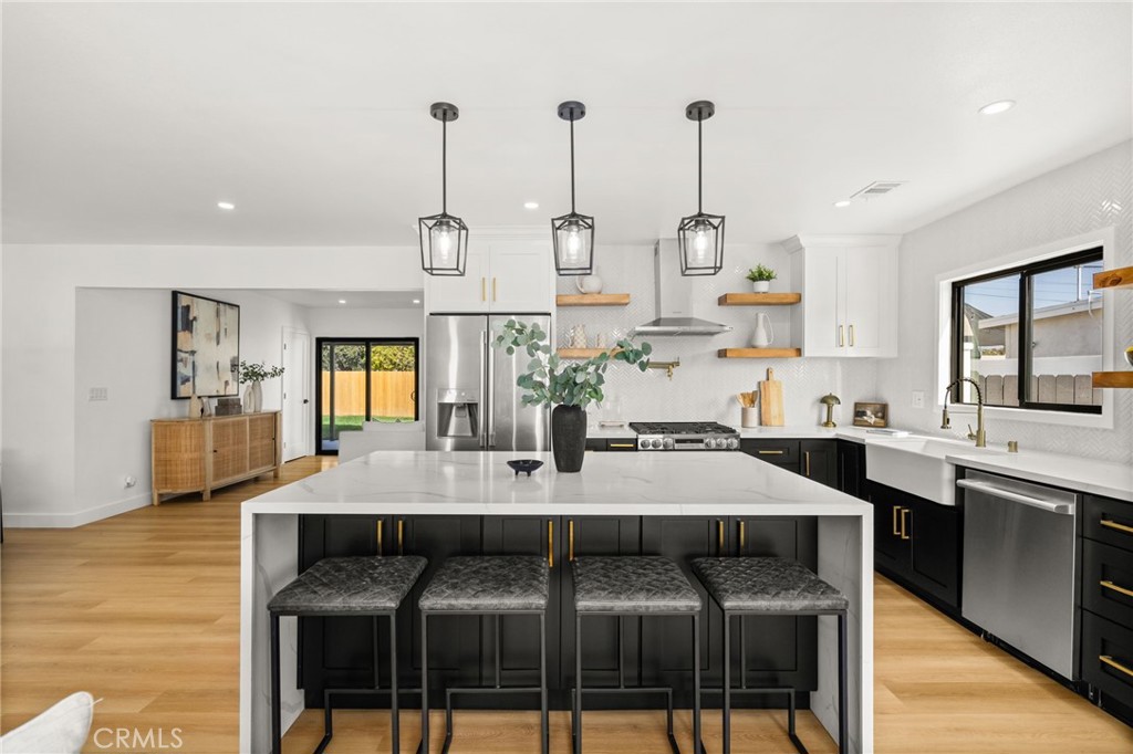 Los Altos/North of Fwy (LNF) - Residential