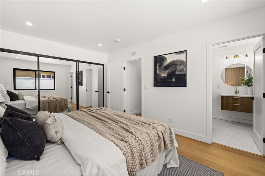 Los Altos/North of Fwy (LNF) - Residential