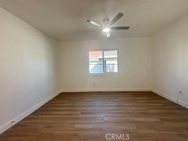 2214 E 111th