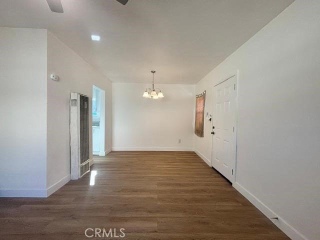 2214 E 111th