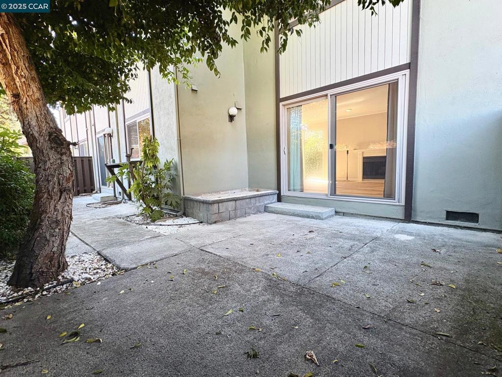 COUNTRYWOOD - Residential