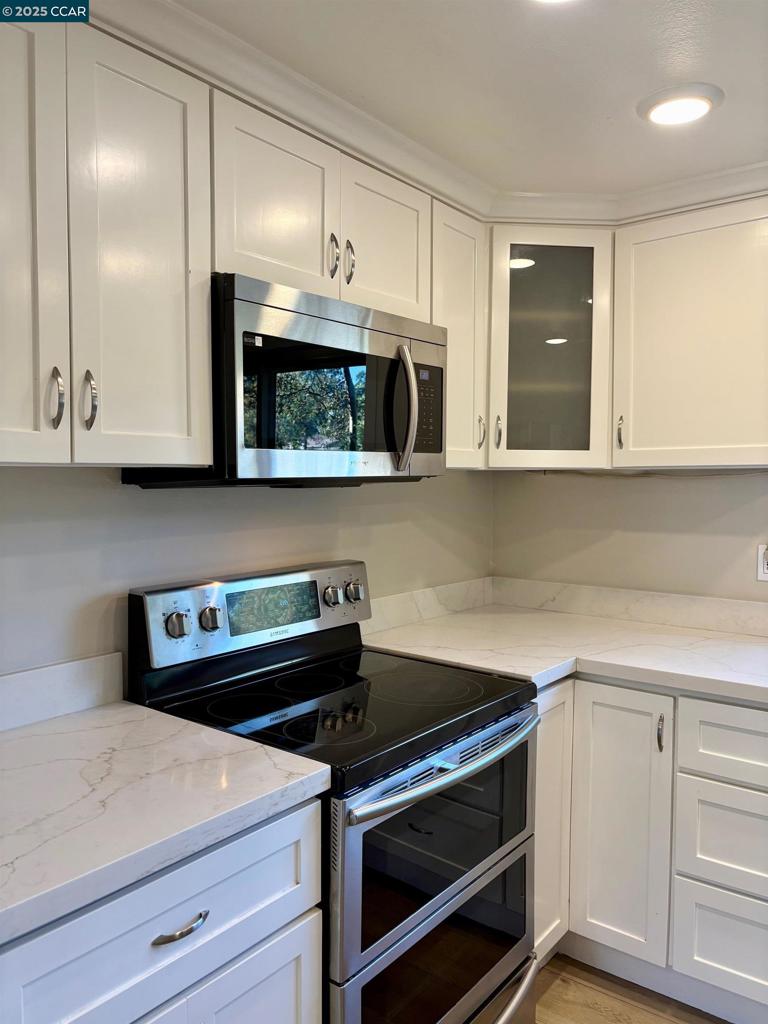 COUNTRYWOOD - Residential