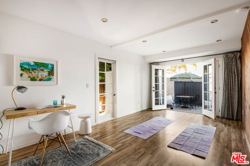 Picfair Village - Residential