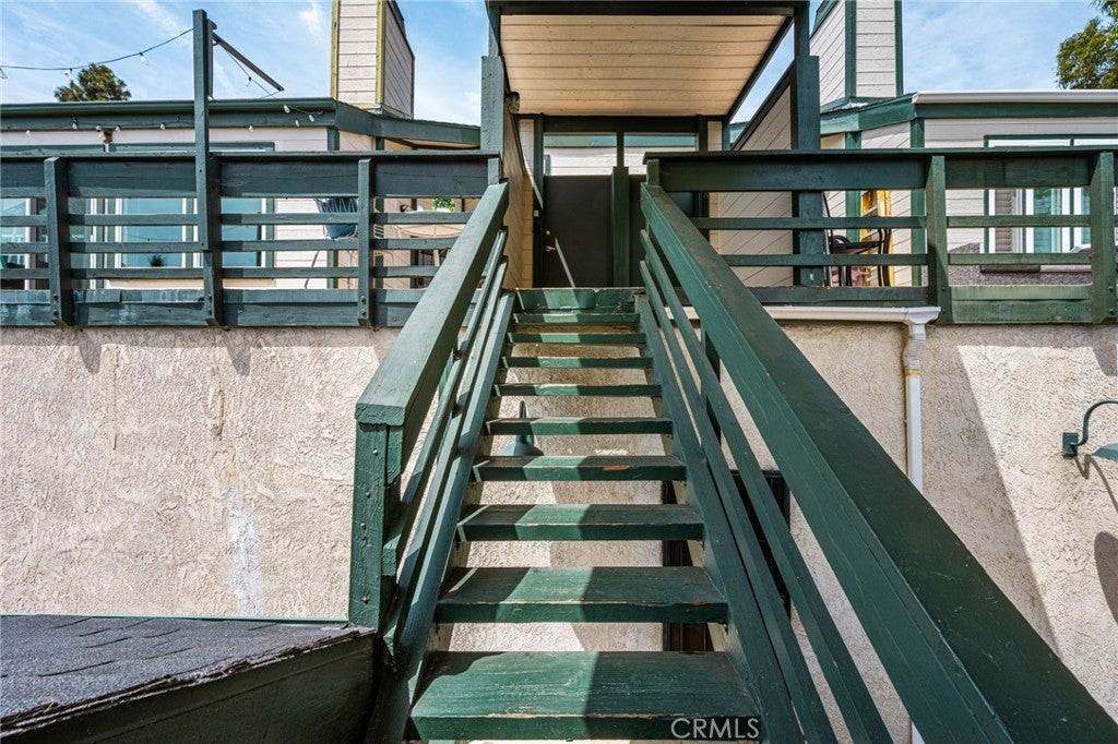2041 Orchard Drive 17