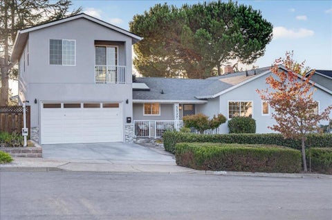 Photo of 5537 blossom terrace court CT, San Jose, CA 95124 (MLS # ML82060790)