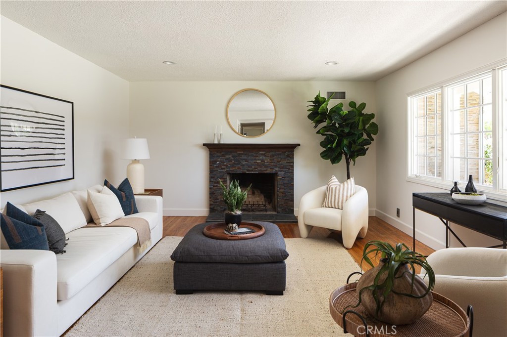 13422 Flint Drive