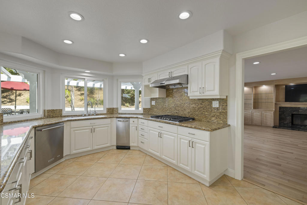 Morrison Ests/Sutton Valley-826 - 826 - Residential