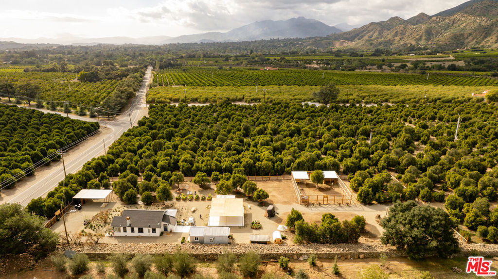 828 985 Fordyce Rd & 2561 Grand Avenue