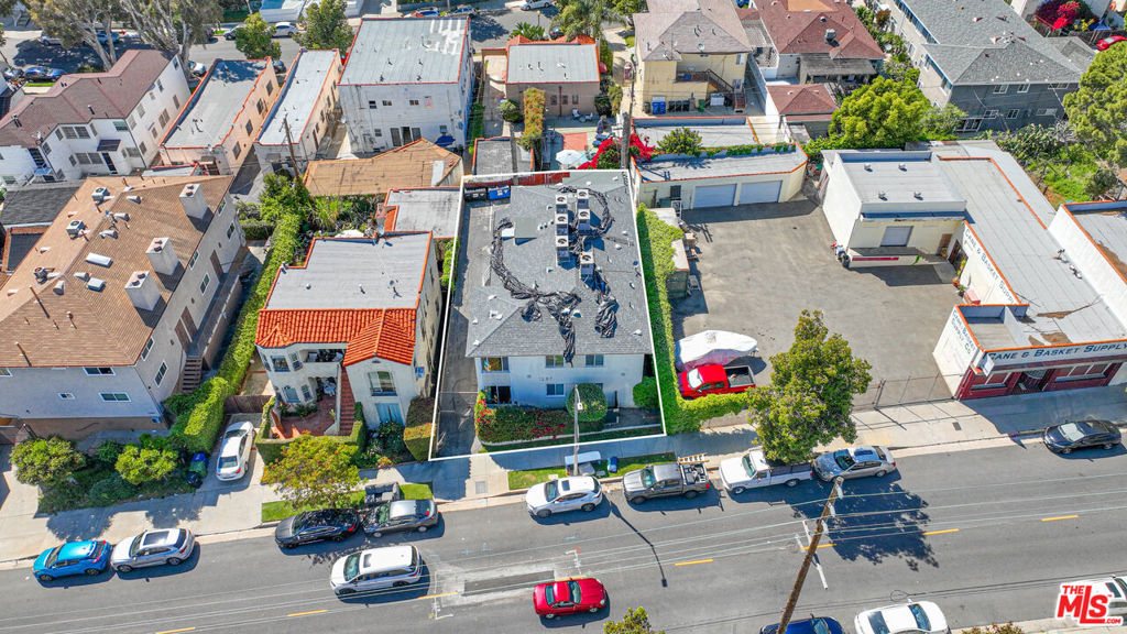 Properties 3 1287 S Cochran Avenue