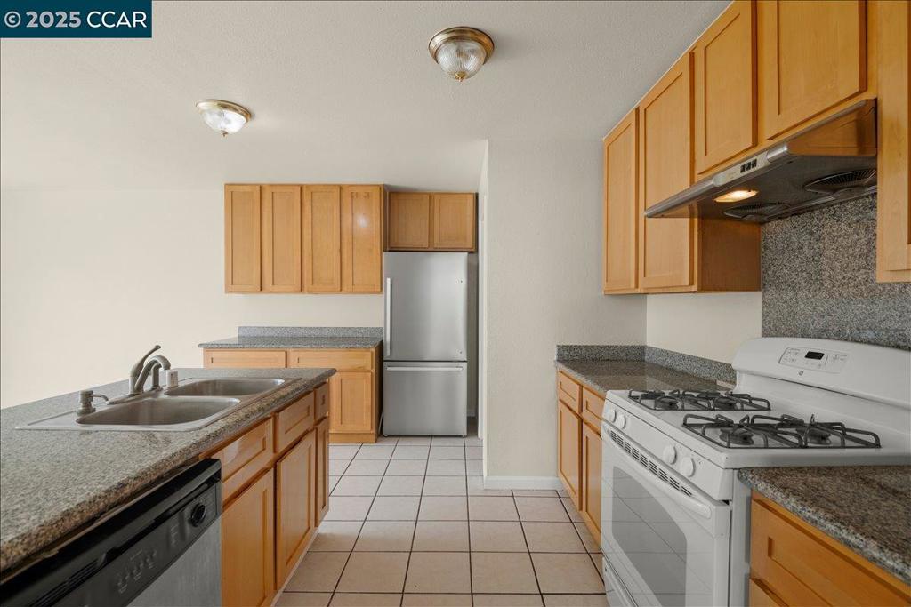 AMERICAN CANYON - Residential