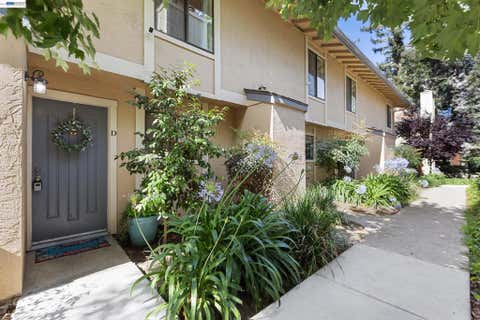 Photo of 2161 Northwood Cir #D, Concord, CA 94520 (MLS # 41137652)