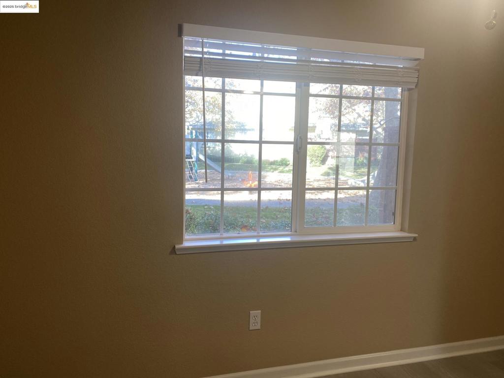 SOUTHBRIDGE - Residential