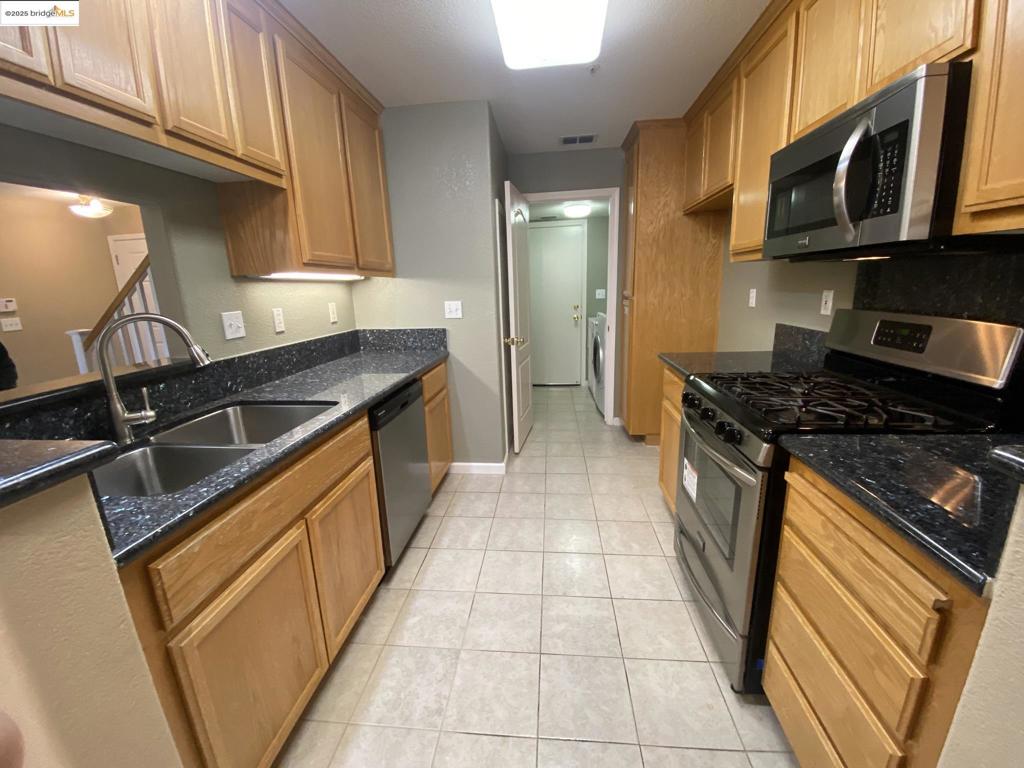 SOUTHBRIDGE - Residential