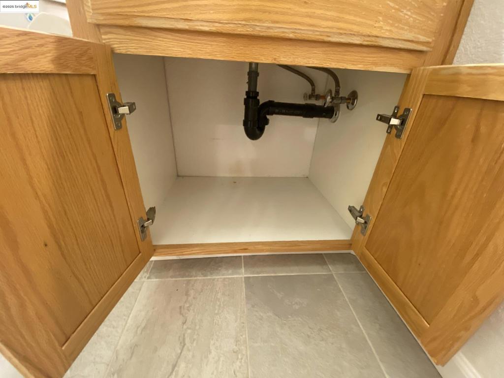 SOUTHBRIDGE - Residential