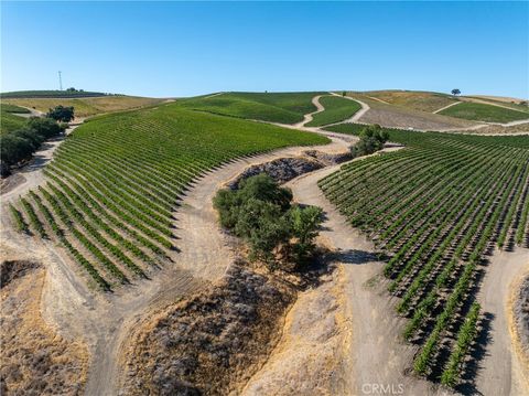 Tiny photo for 5790 Hog Canyon Road, San Miguel, CA 93451 (MLS # NS25180136)