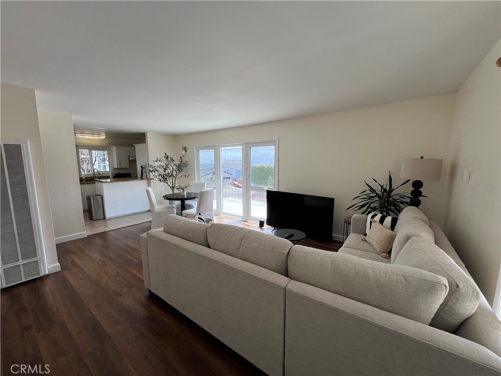 Custom - Residential Lease